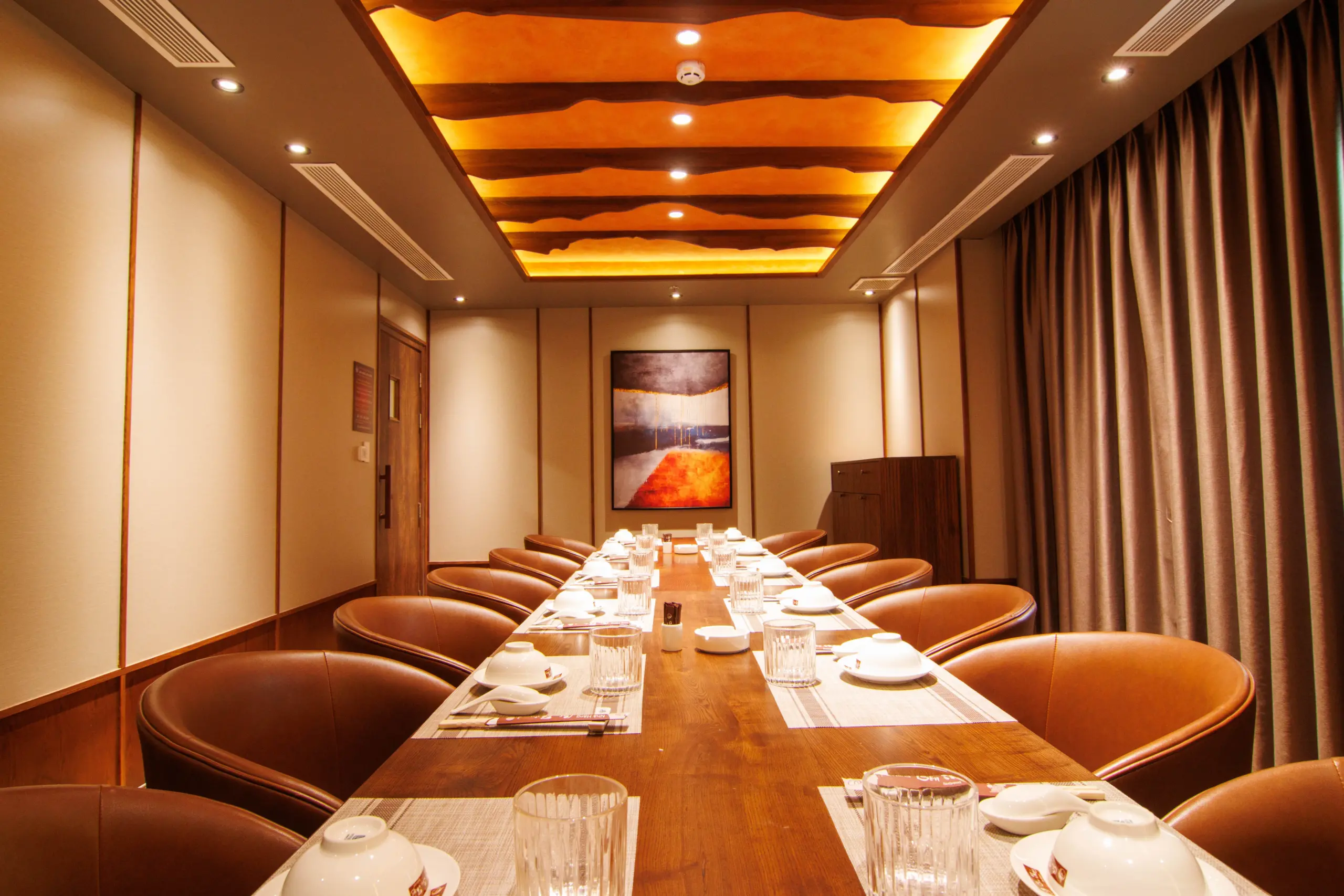 VIP 8 SƠN THUỶ
