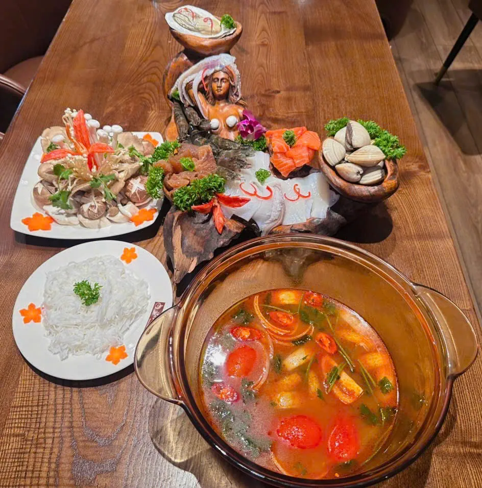 lẩu sơn thuỷ mỹ nhân ngư